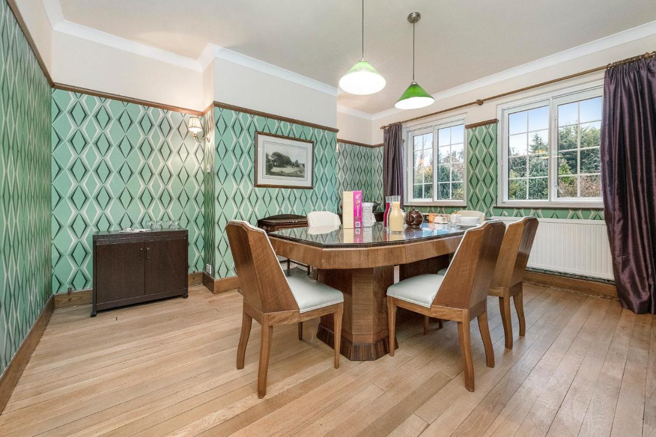 Westleigh Otel Ashtead Dış mekan fotoğraf