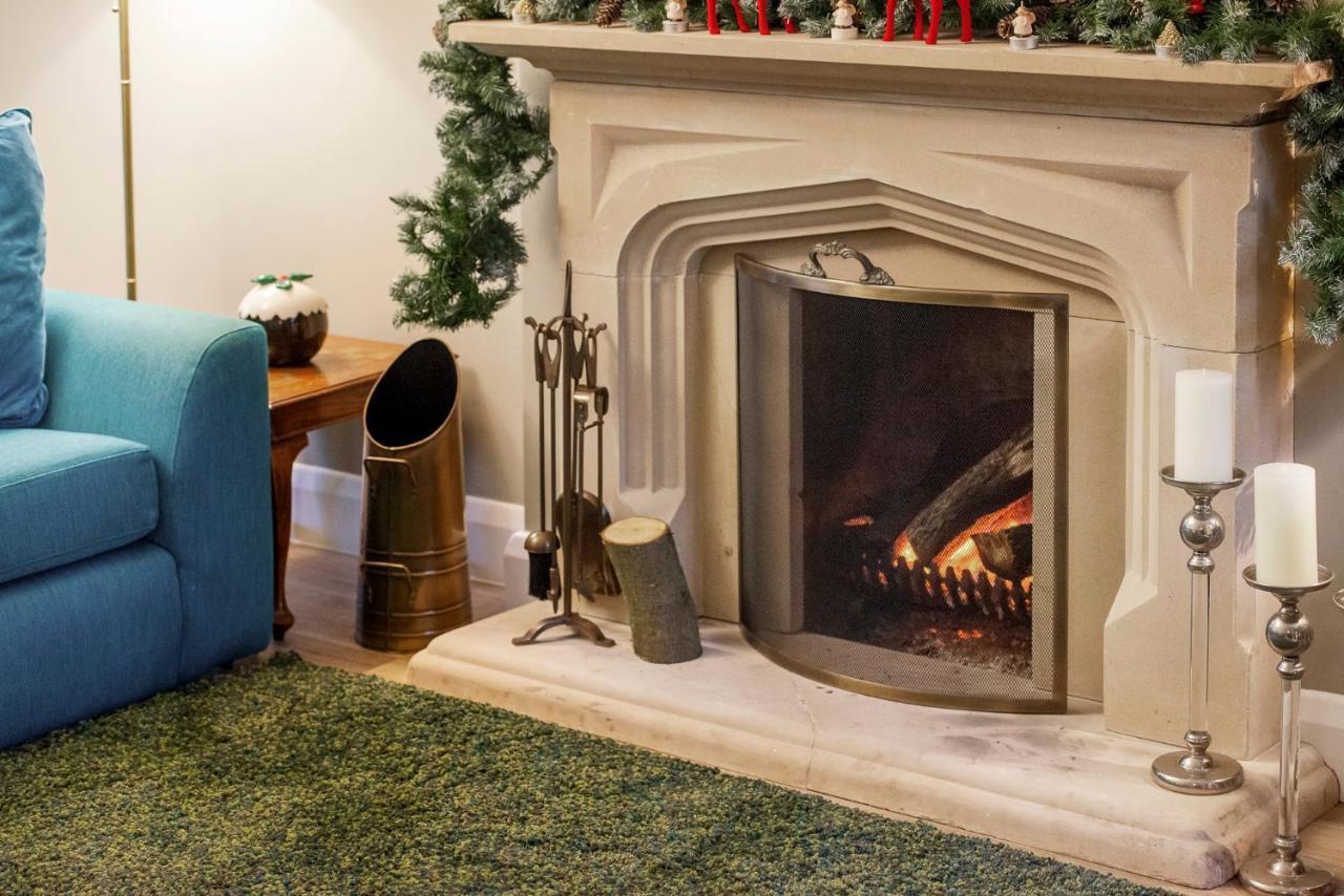 Westleigh Otel Ashtead Dış mekan fotoğraf