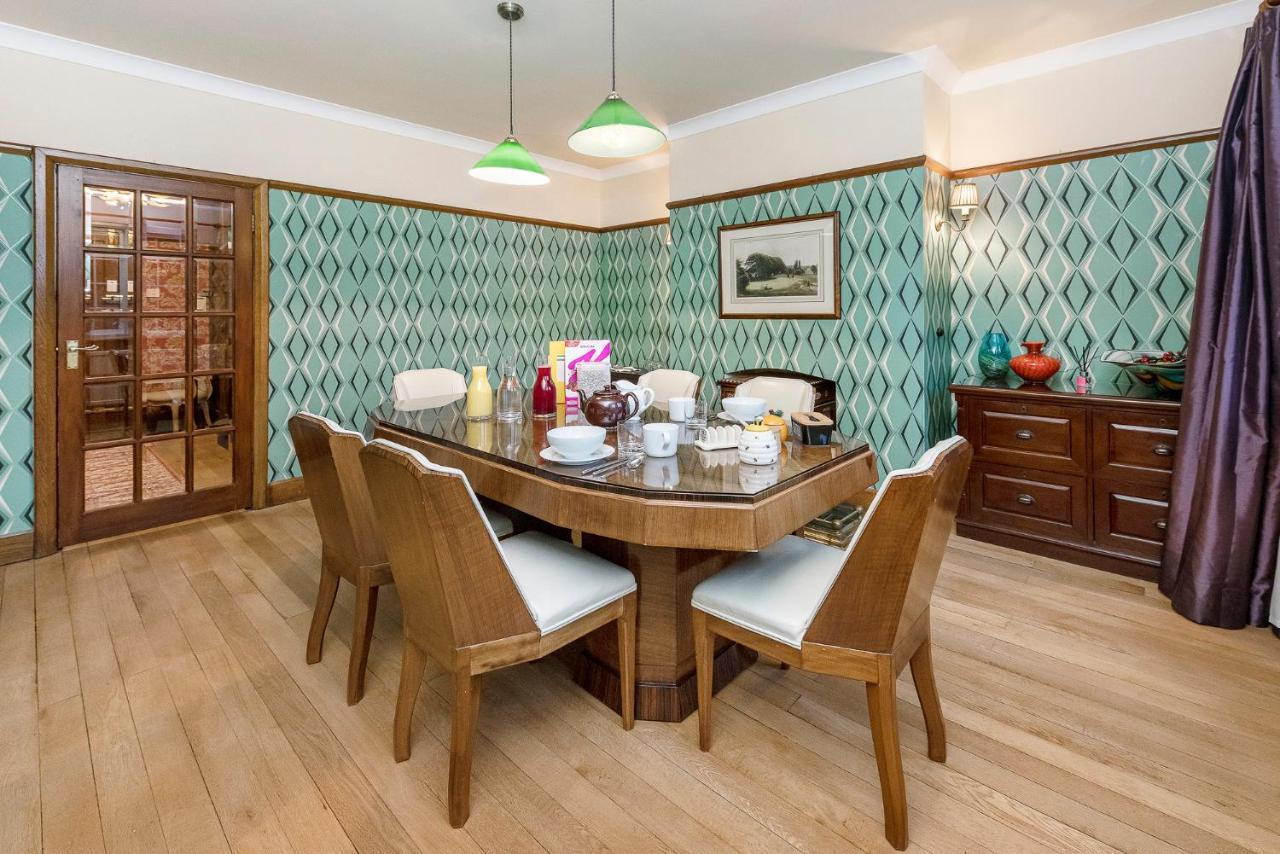 Westleigh Otel Ashtead Dış mekan fotoğraf