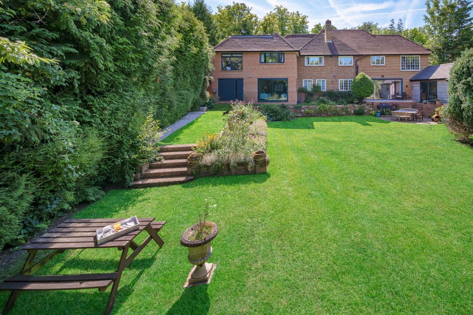 Westleigh Otel Ashtead Dış mekan fotoğraf