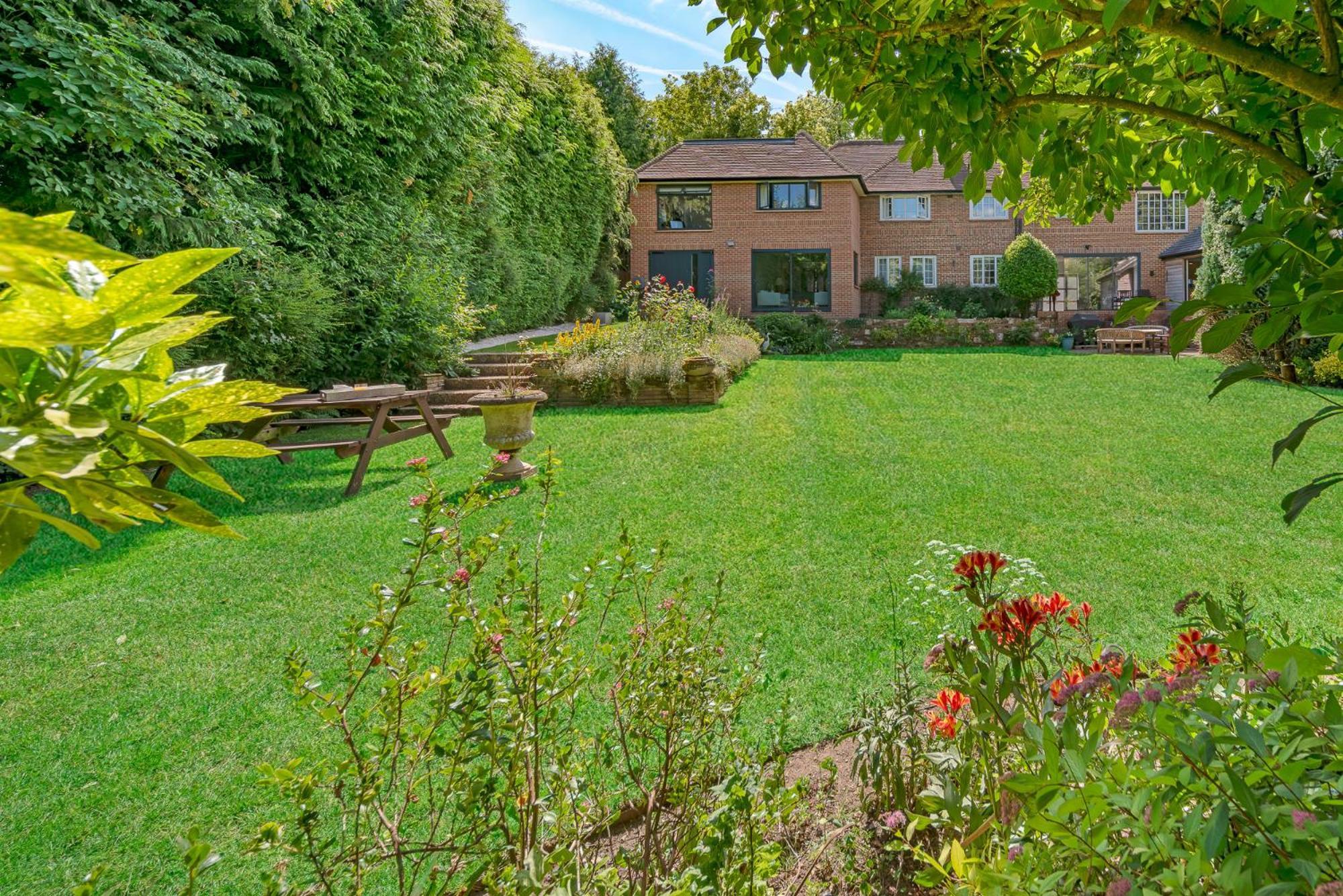Westleigh Otel Ashtead Dış mekan fotoğraf